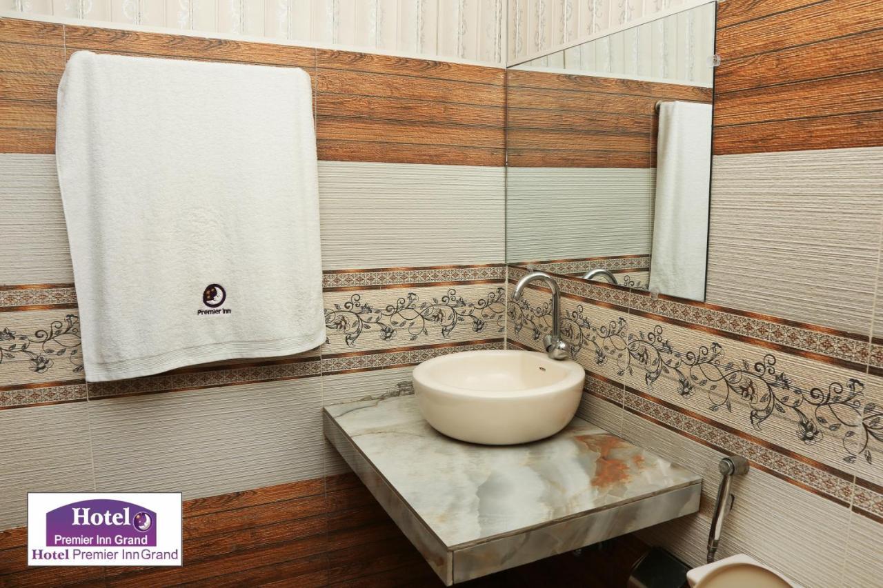 Premier Inn Johar Town 라호르 외부 사진