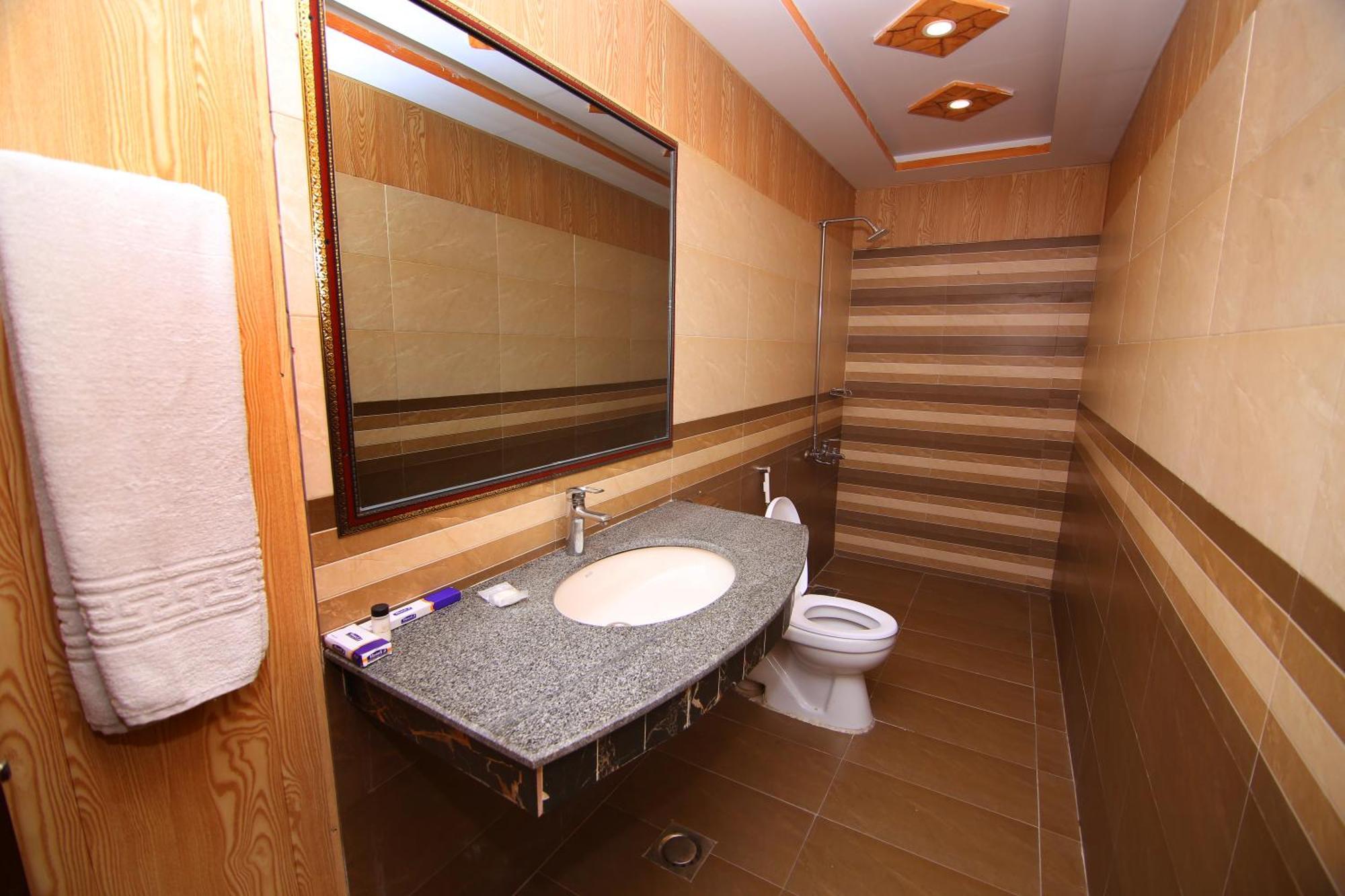 Premier Inn Johar Town 라호르 외부 사진